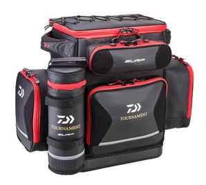 DAIWA Tournament Surf, mochila de surfcasting negra y roja con nevera lateral