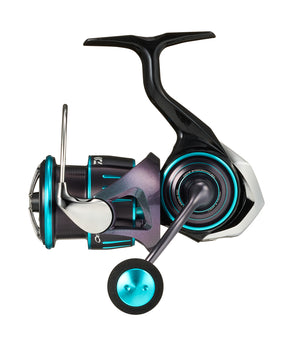 DAIWA Emeraldas RX LT 2023 – carrete de spinning, lado de la manivela